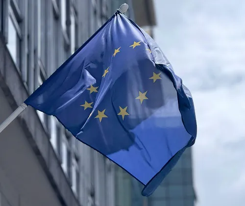 Studio: prezzi delle sigarette e politiche di vendita, quale impatto sui giovani fumatori in 26 Stati dell’UE